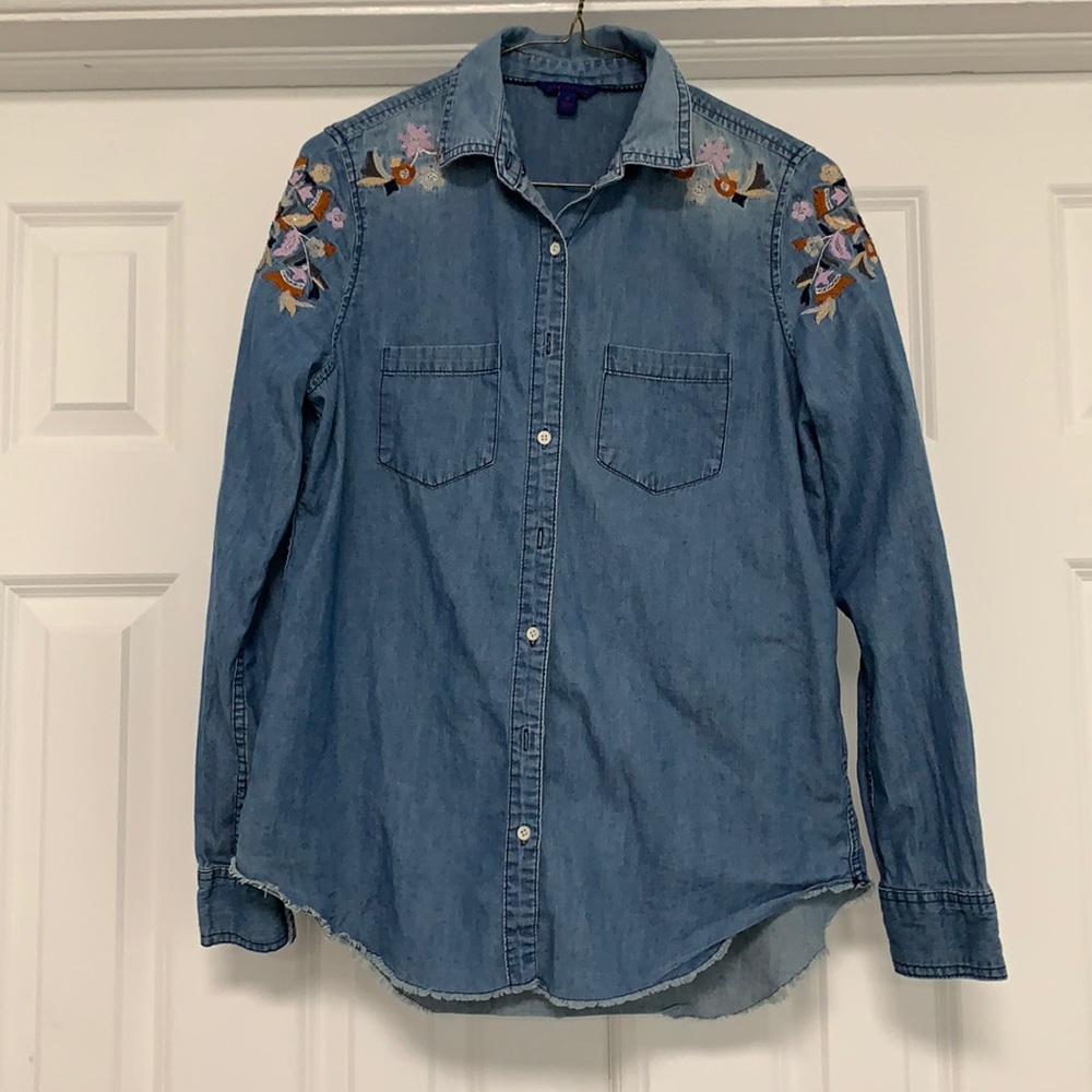 Button down denim shirt with flower sleeve details